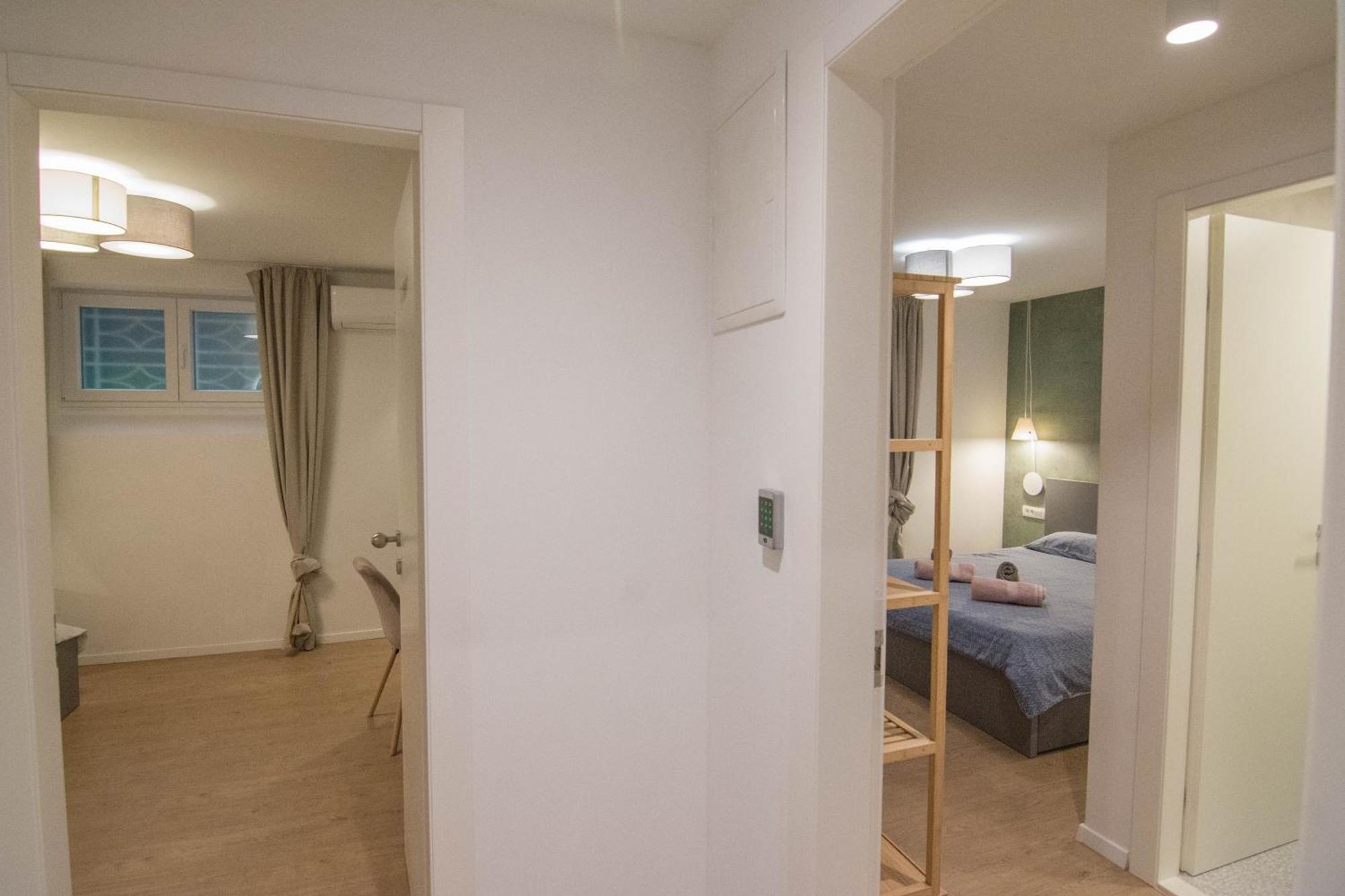 Romiru Rooms And Studio Apartment สปลิท ภายนอก รูปภาพ